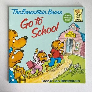 The Berenstain Bears Go to School Book